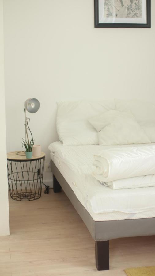 Agreable Maison Avec Parking Gratuit Sur Place. Σαιν-Ντενί Εξωτερικό φωτογραφία